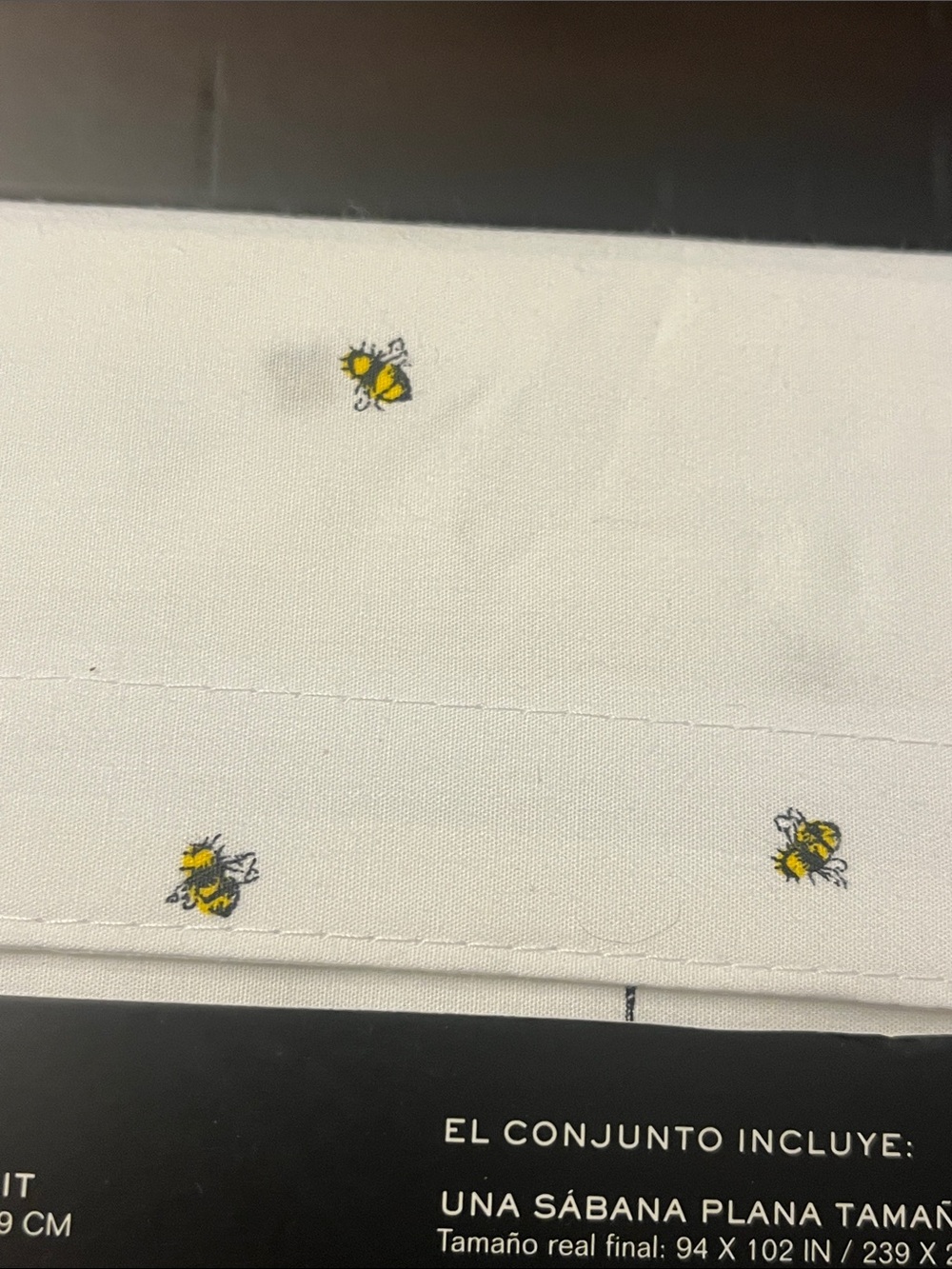 Ralph Lauren Bee Beehive Sheet Set Queen new White Flat, Fitted. 2 Pillow Cases - Picture 6 of 6